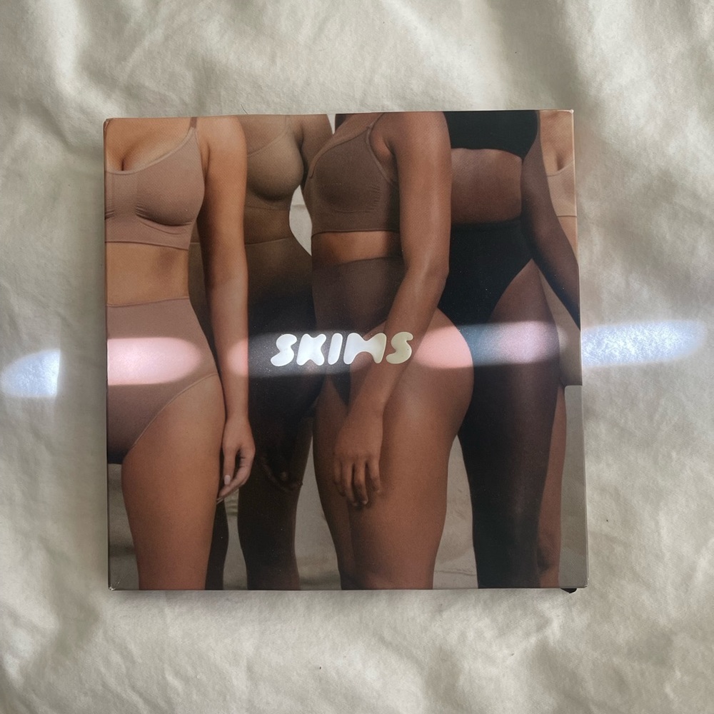 Skims Core Control Thong